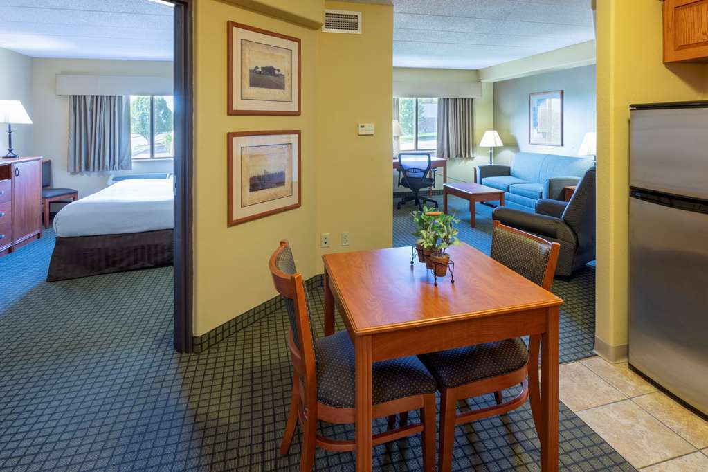 Americinn By Wyndham Peoria Habitación foto